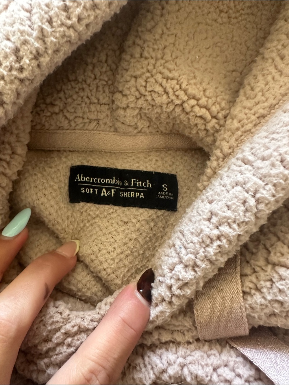 Abercrombie & Fitch Sherpa Hoodie - Light Pink